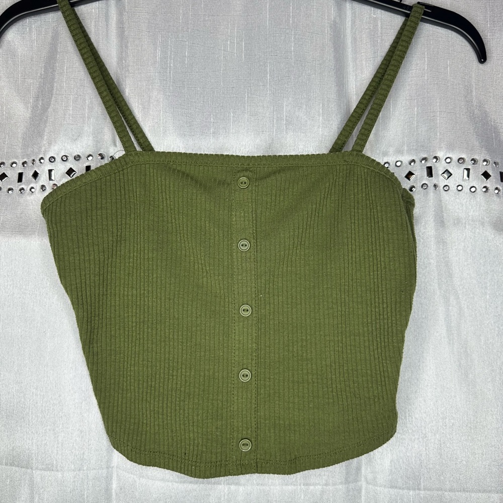 Army green cropped tank cami with buttons in front